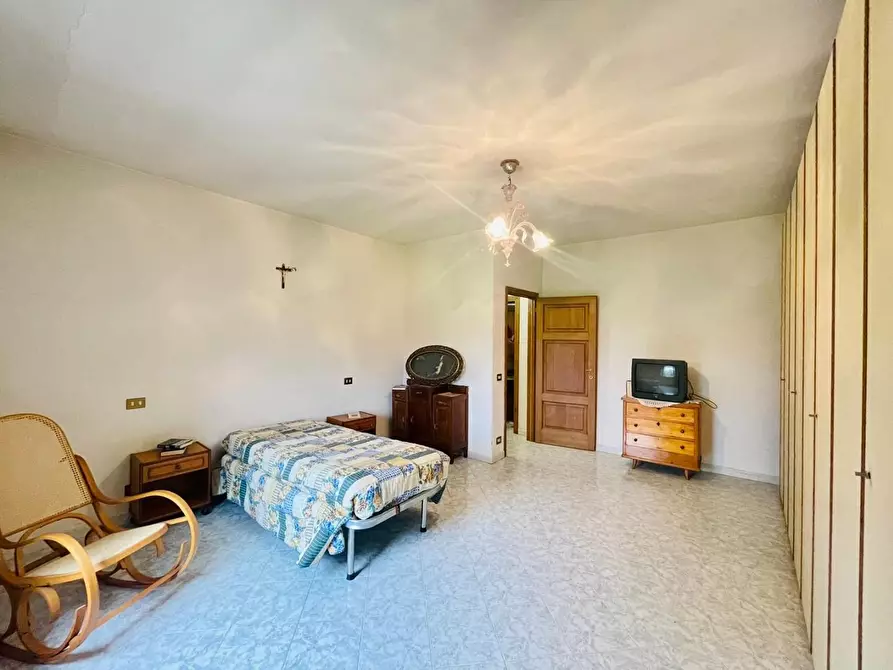 Immagine 21 di Casa bifamiliare in vendita  a Castelfranco Di Sotto