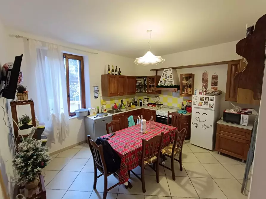 Immagine 9 di Terratetto in vendita  a Carrara