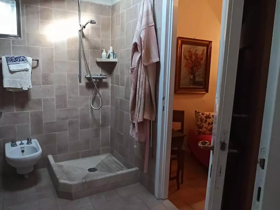 Immagine 7 di Appartamento in vendita  a Siena