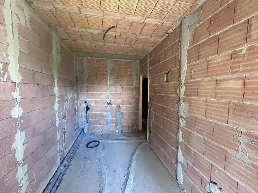 Immagine 24 di Villetta a schiera in vendita  a Santa Maria A Monte