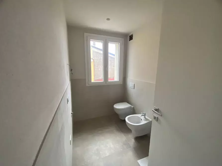 Immagine 14 di Appartamento in vendita  a Capannori