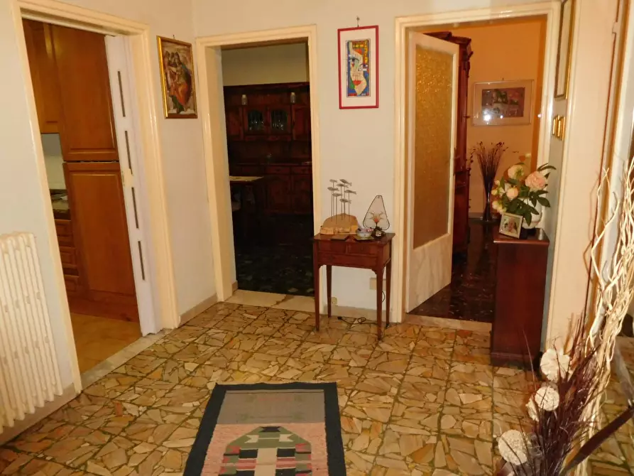 Immagine 2 di Appartamento in vendita  a Pisa