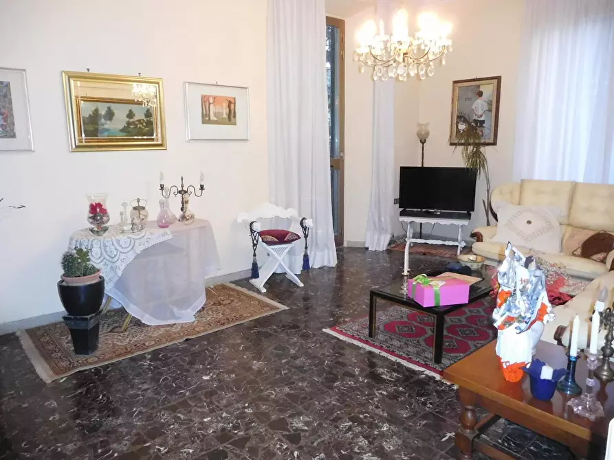 Immagine 3 di Appartamento in vendita  a Pisa