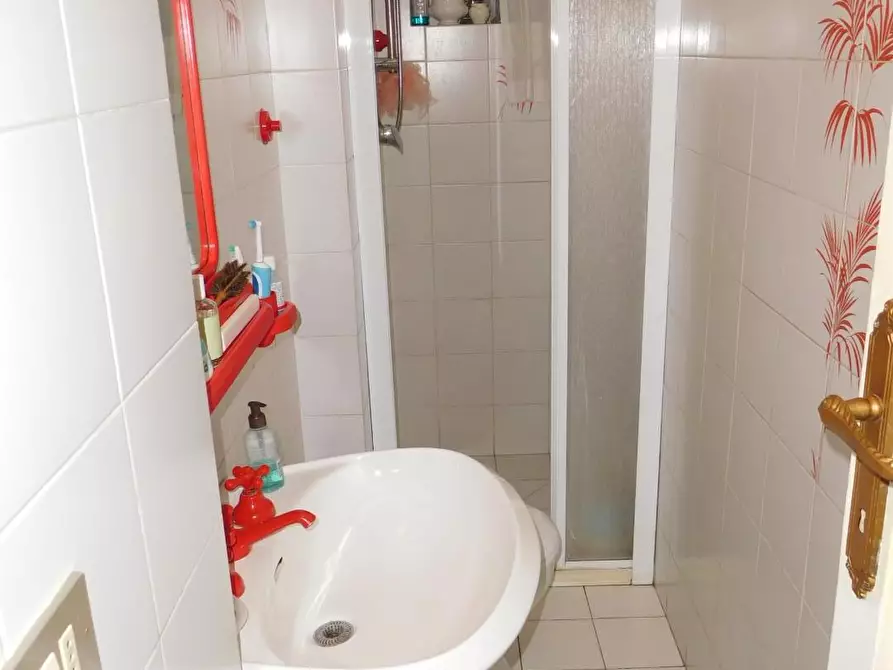 Immagine 14 di Appartamento in vendita  a Pisa