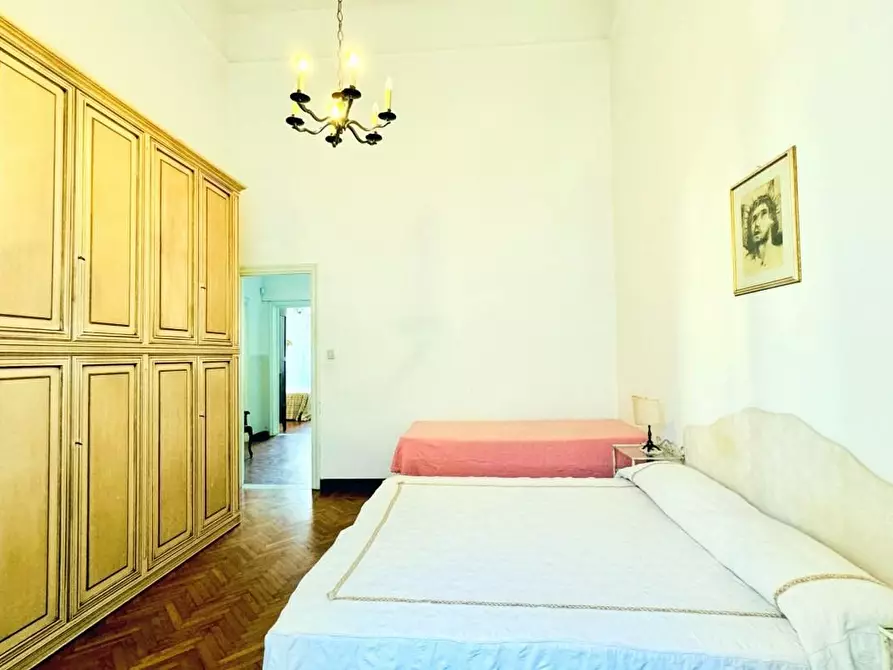 Immagine 36 di Casa indipendente in vendita  a Viareggio