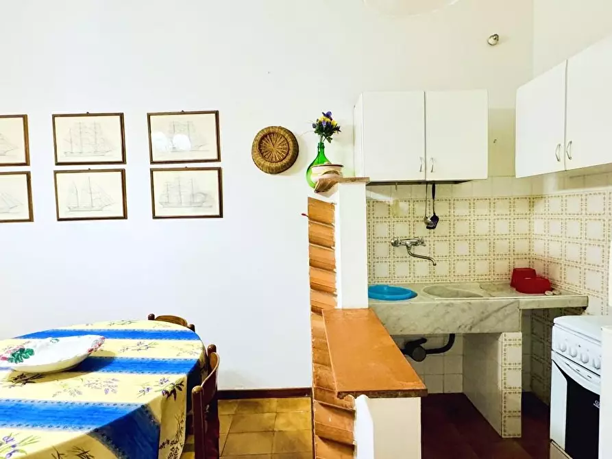 Immagine 41 di Casa indipendente in vendita  a Viareggio