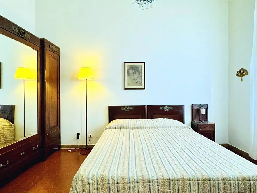 Immagine 24 di Casa indipendente in vendita  a Viareggio