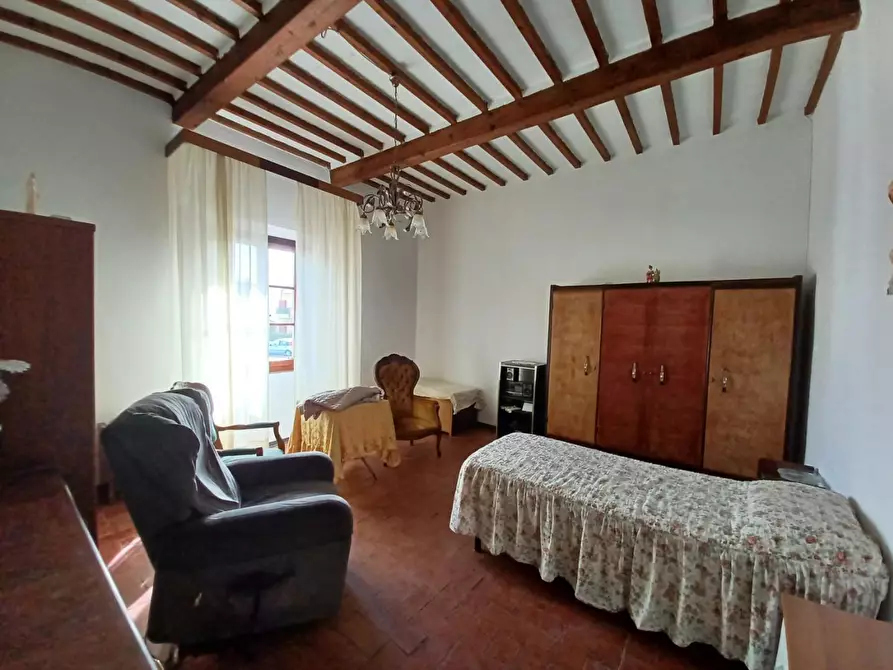 Immagine 11 di Terratetto in vendita  a Capraia E Limite