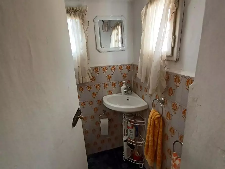 Immagine 7 di Terratetto in vendita  a Capraia E Limite