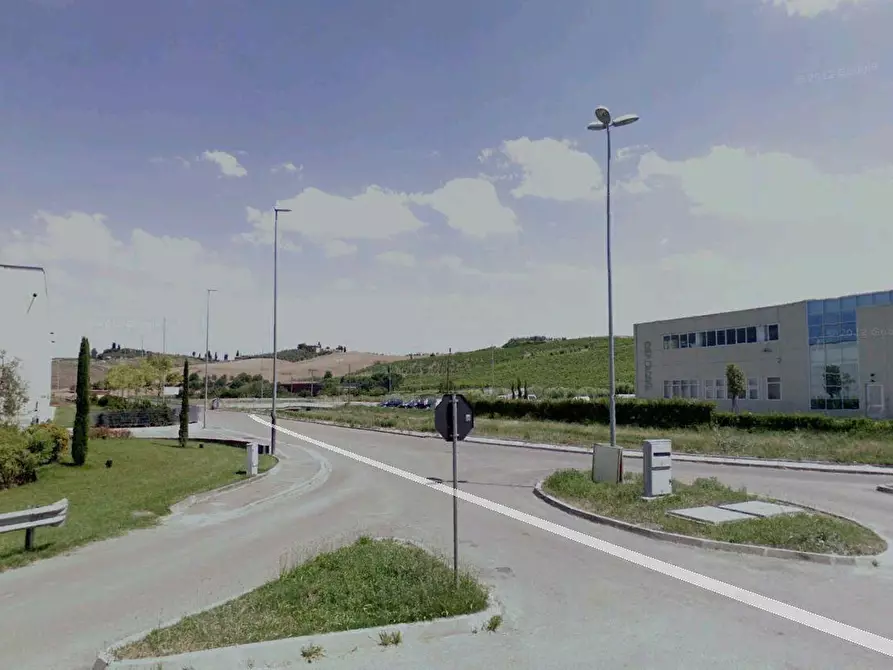 Immagine 5 di Terreno industriale in vendita  a Castelfiorentino