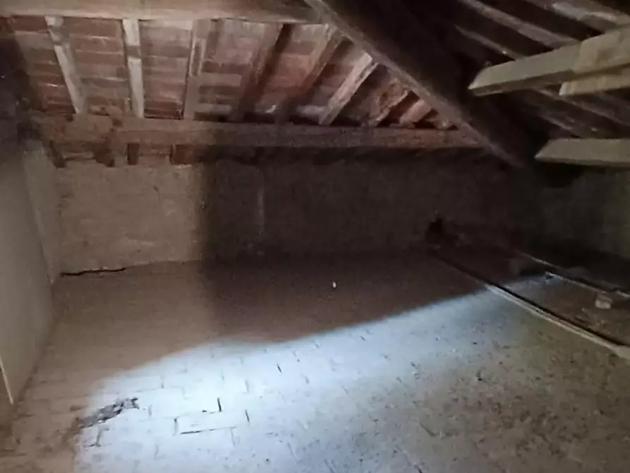 Immagine 56 di Casa semindipendente in vendita  a Livorno