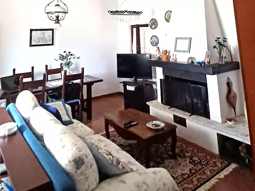 Immagine 6 di Casa semindipendente in vendita  a Livorno