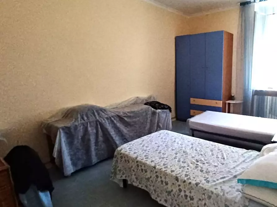 Immagine 15 di Casa semindipendente in vendita  a Livorno