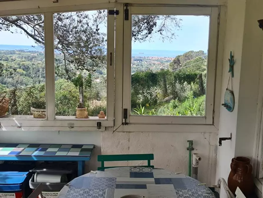 Immagine 29 di Casa semindipendente in vendita  a Livorno