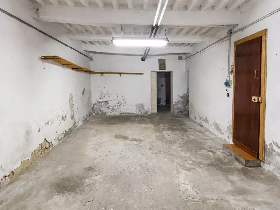 Immagine 10 di Appartamento in vendita  a Terricciola