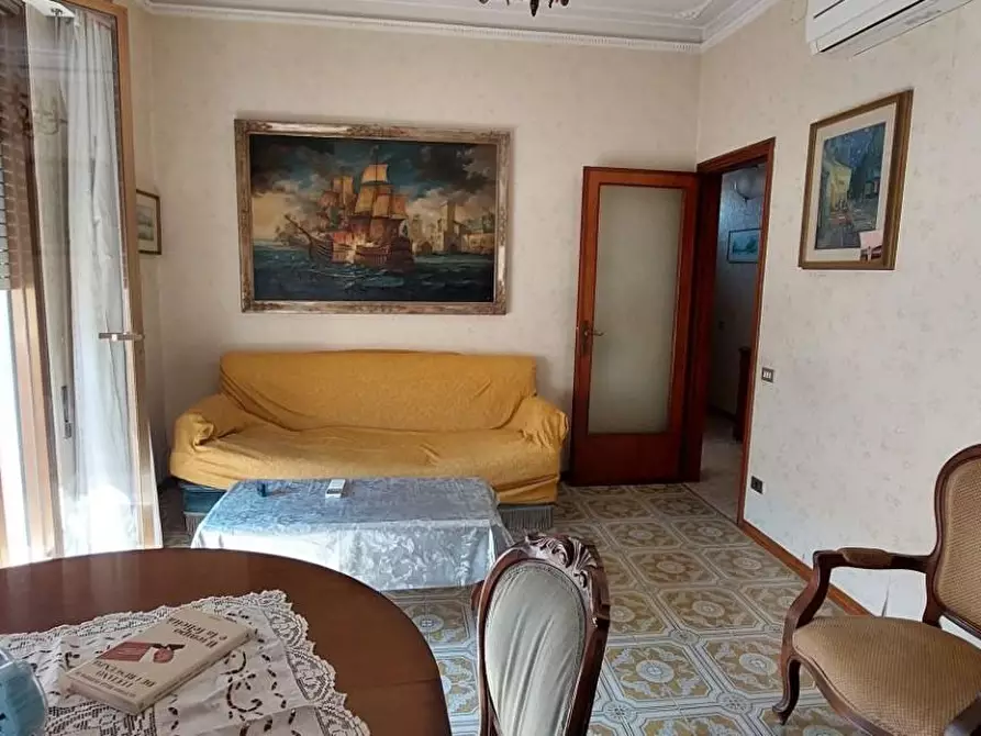 Immagine 9 di Appartamento in affitto  a Viareggio