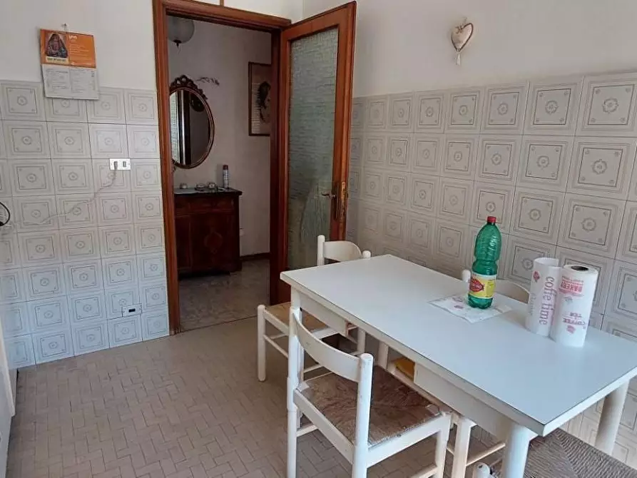Immagine 18 di Appartamento in affitto  a Viareggio