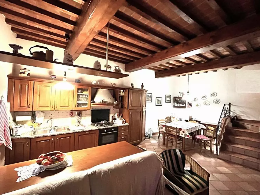 Immagine 2 di Appartamento in vendita  a Certaldo
