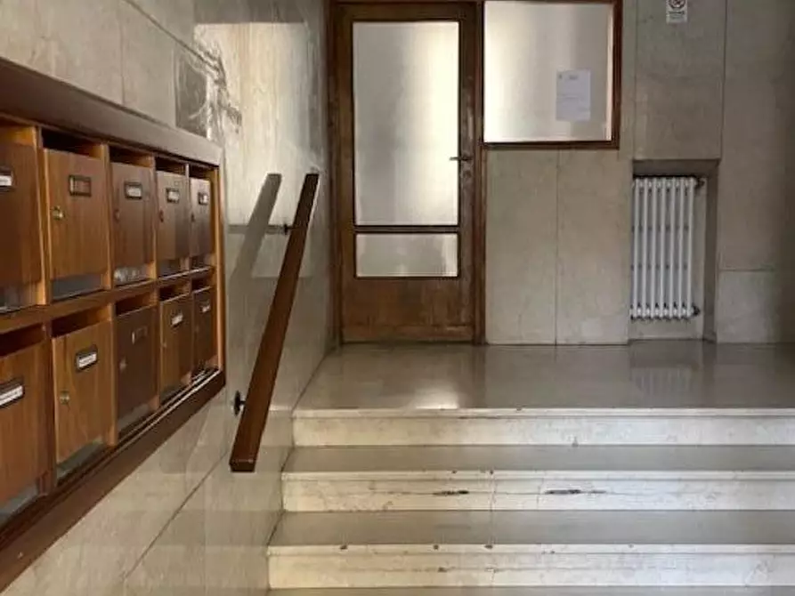 Immagine 40 di Mansarda in vendita  a Pisa