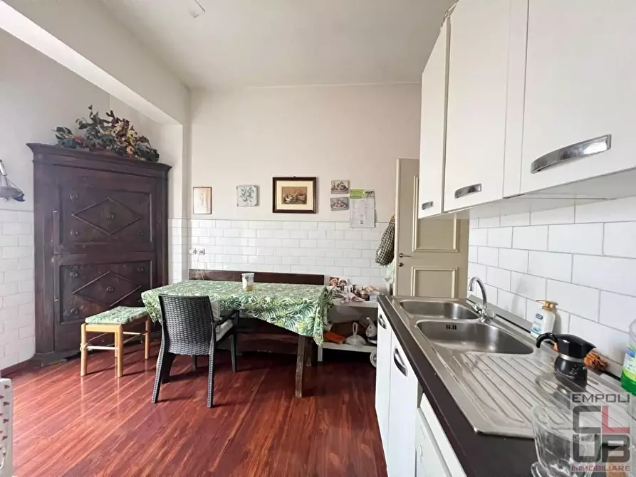 Immagine 21 di Mansarda in vendita  a Pisa