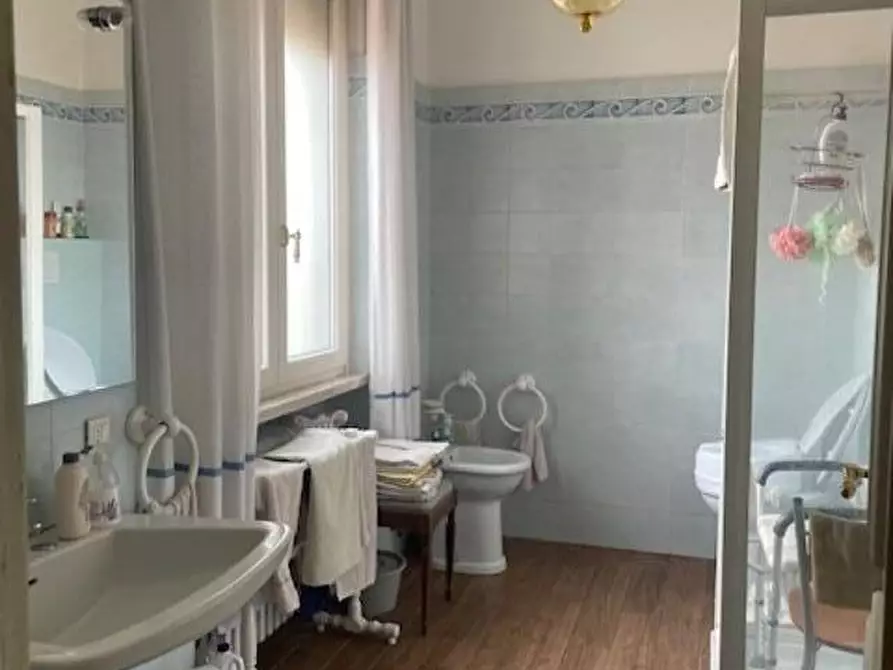 Immagine 27 di Mansarda in vendita  a Pisa