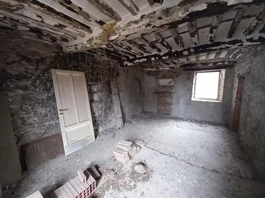 Immagine 10 di Terratetto in vendita  a Capannori