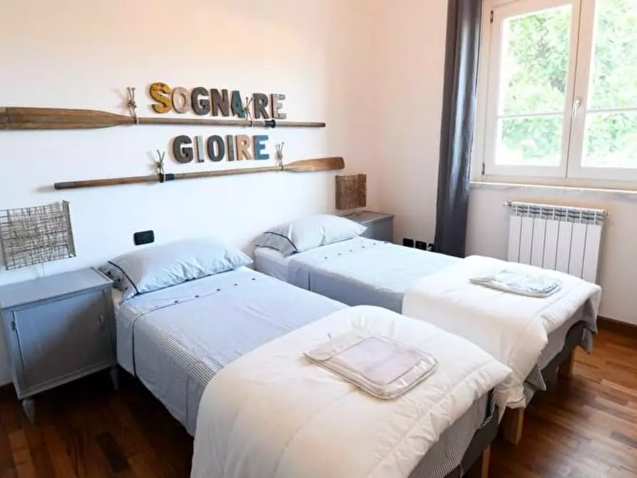 Immagine 21 di Appartamento in affitto  a Pietrasanta