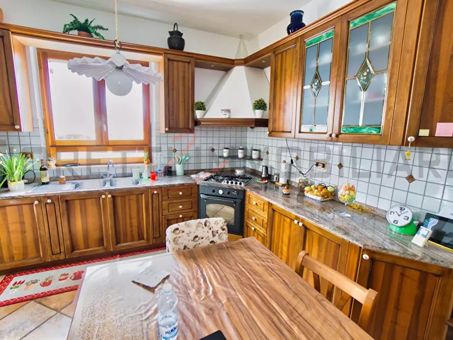 Immagine 27 di Villetta a schiera in vendita  a Suvereto