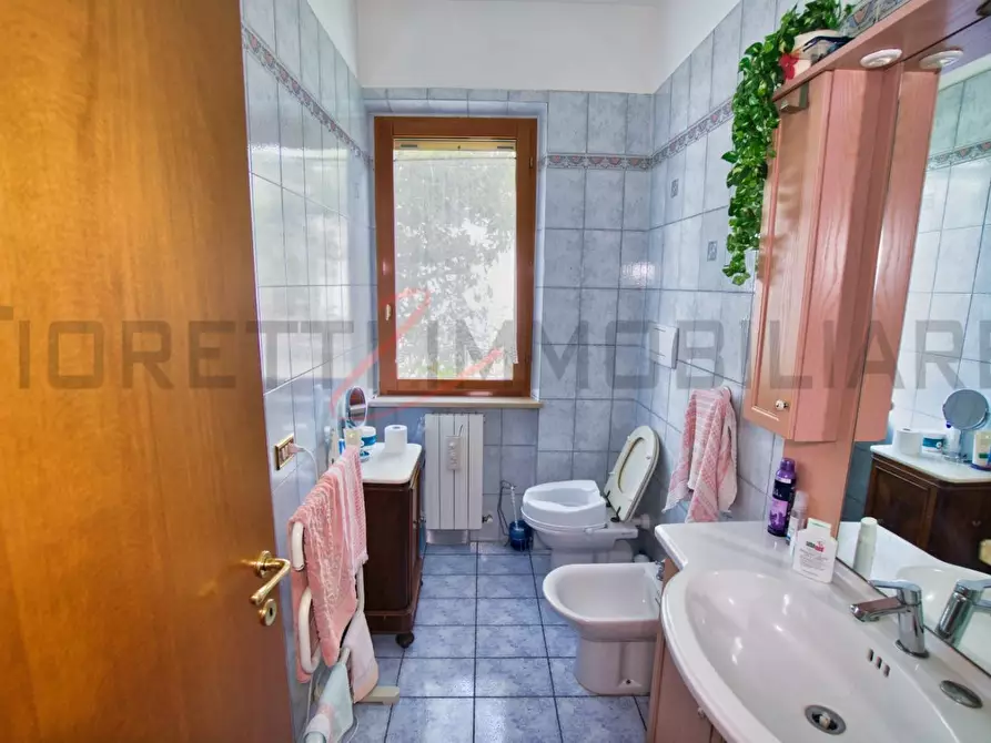 Immagine 49 di Villetta a schiera in vendita  a Suvereto