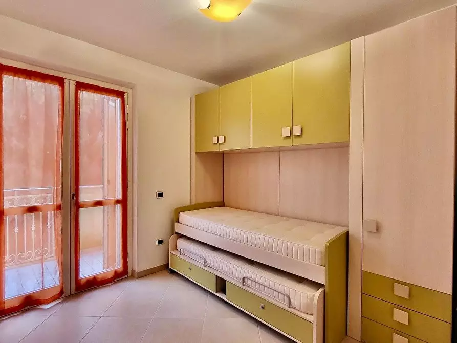 Immagine 7 di Appartamento in vendita  a Massa