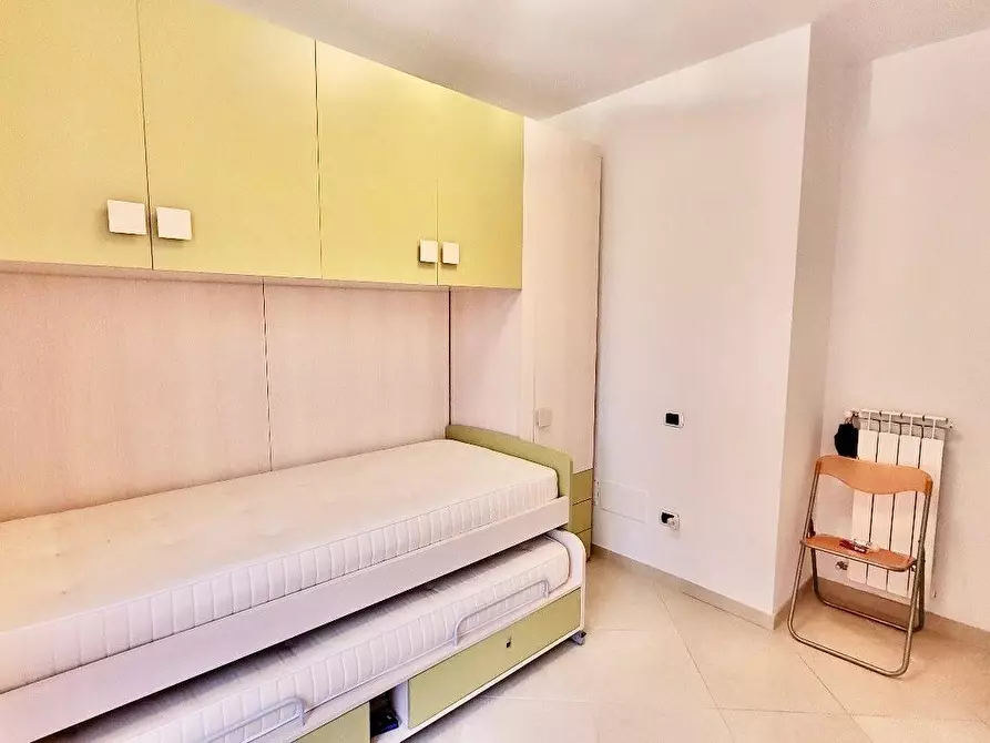 Immagine 6 di Appartamento in vendita  a Massa