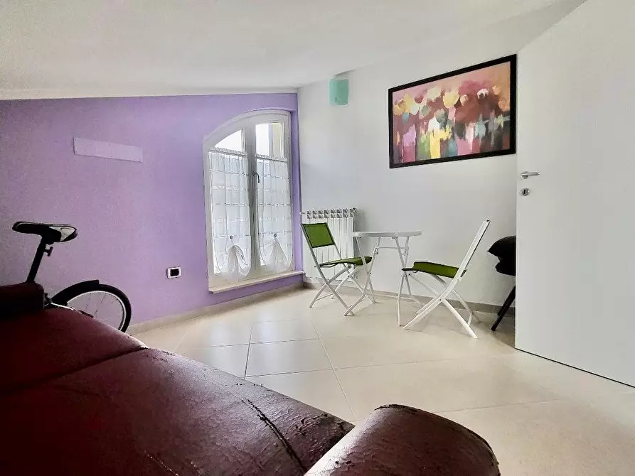 Immagine 11 di Appartamento in vendita  a Massa