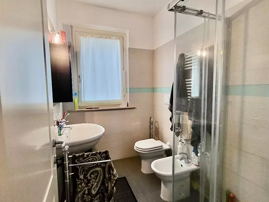 Immagine 10 di Appartamento in vendita  a Massa