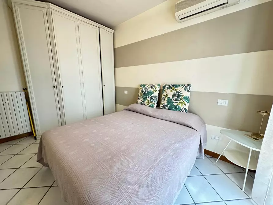 Immagine 9 di Appartamento in affitto  a Forte Dei Marmi