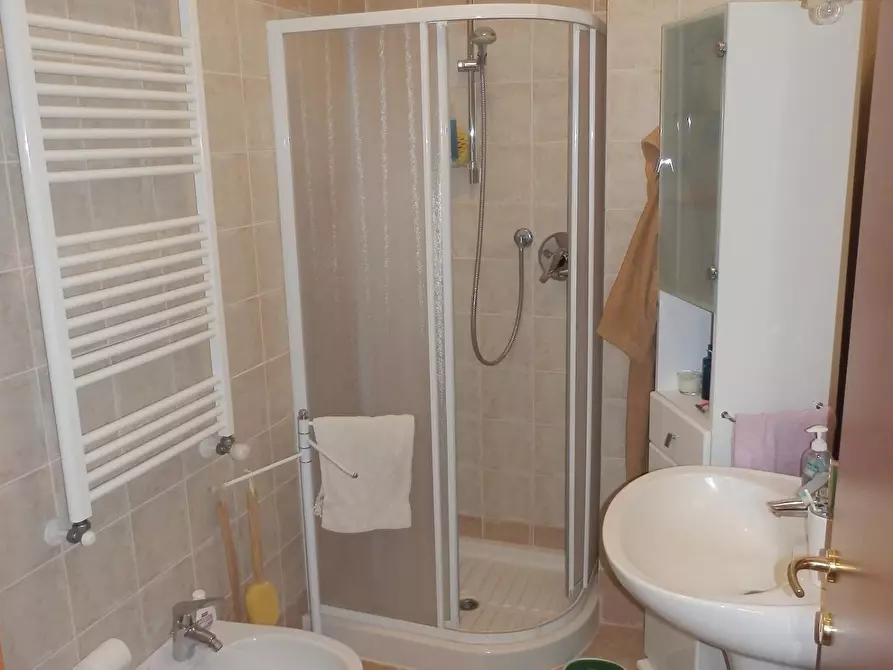 Immagine 5 di Appartamento in vendita  a Calcinaia