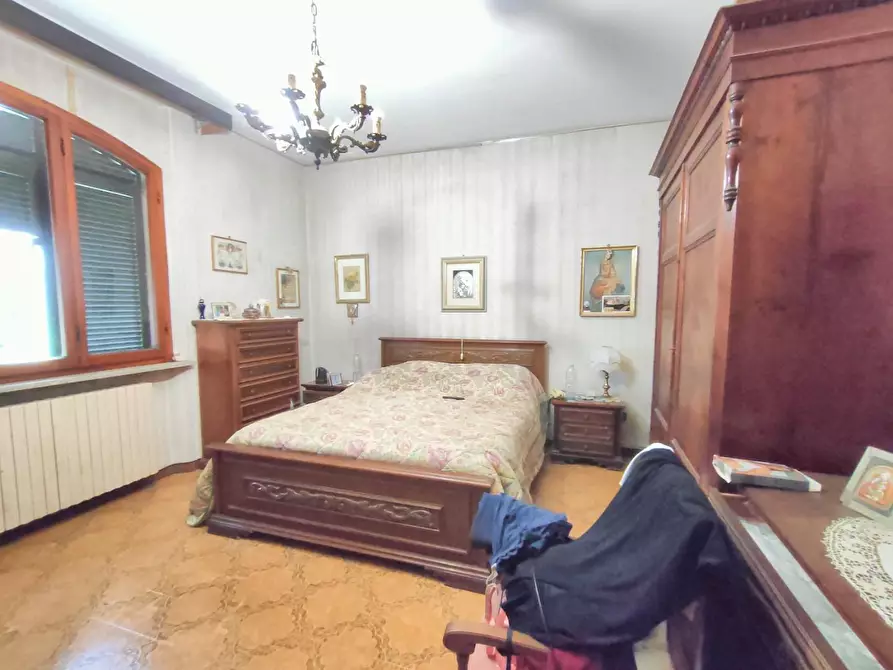 Immagine 19 di Casa indipendente in vendita  a San Giuliano Terme