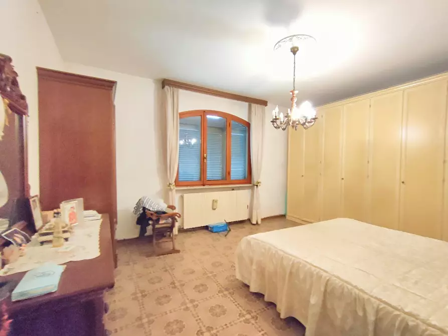 Immagine 28 di Casa indipendente in vendita  a San Giuliano Terme