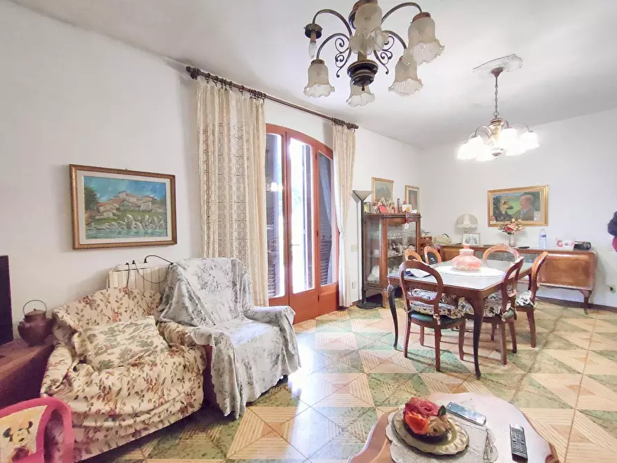 Immagine 9 di Casa indipendente in vendita  a San Giuliano Terme