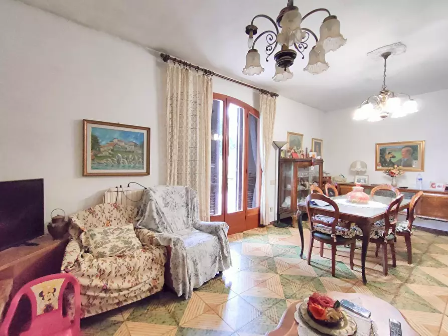 Immagine 10 di Casa indipendente in vendita  a San Giuliano Terme