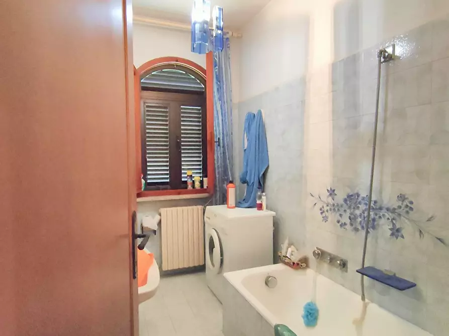 Immagine 32 di Casa indipendente in vendita  a San Giuliano Terme