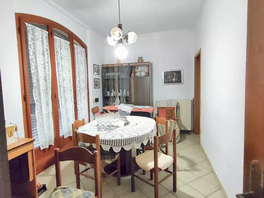 Immagine 16 di Casa indipendente in vendita  a San Giuliano Terme