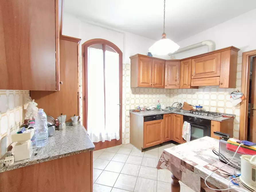 Immagine 11 di Casa indipendente in vendita  a San Giuliano Terme