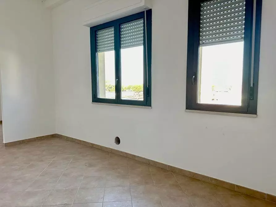 Immagine 3 di Ufficio in vendita  a Pisa