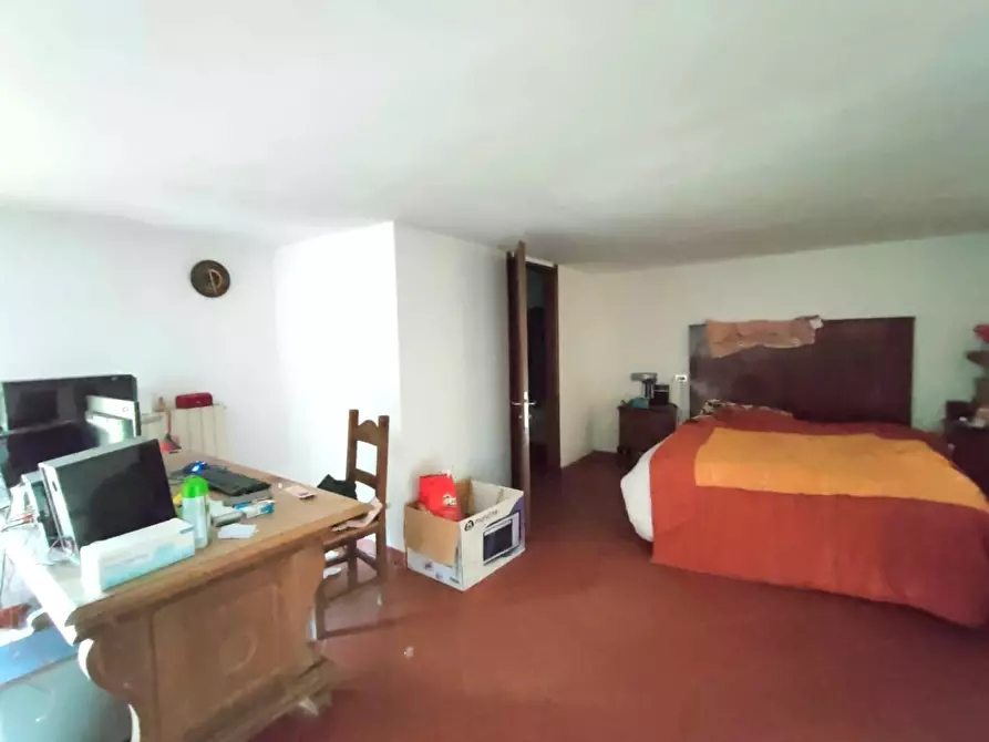 Immagine 15 di Appartamento in vendita  a Massa