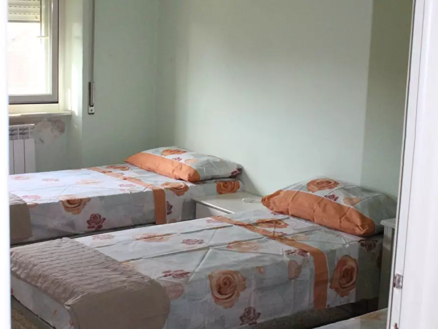 Immagine 9 di Appartamento in vendita  a Camaiore