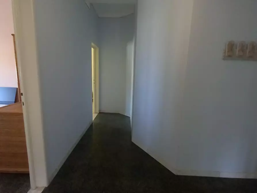 Immagine 22 di Appartamento in vendita  a Camaiore