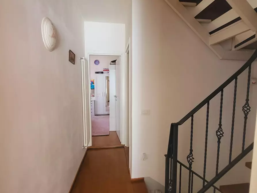 Immagine 8 di Terratetto in vendita  a Viareggio