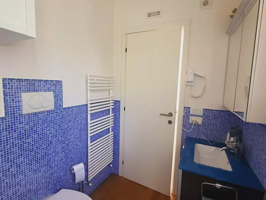 Immagine 20 di Terratetto in vendita  a Viareggio