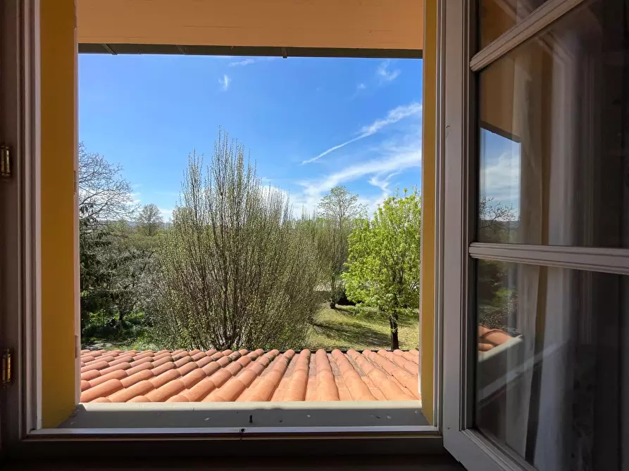 Immagine 47 di Villa in vendita  a Capraia E Limite