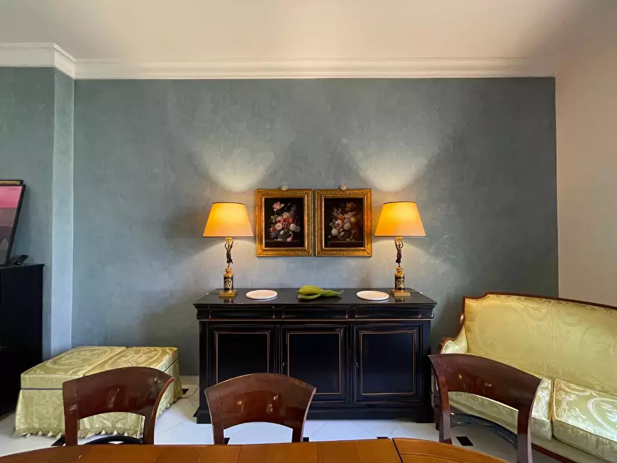 Immagine 36 di Villa in vendita  a Capraia E Limite